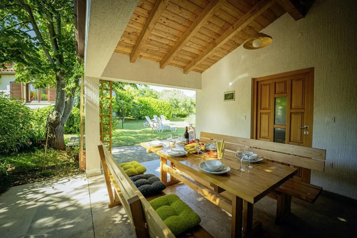 Mare In Medulin - Haus Fuer 6 Personen Villa Croatia